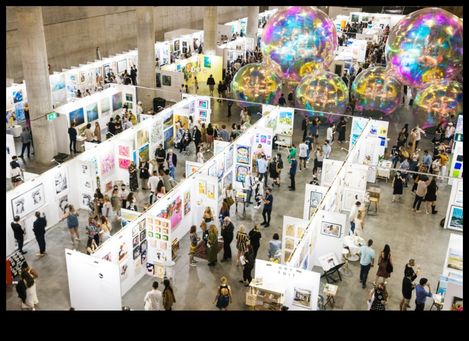 Crafting with Found Objects: DIY Projects for Neconventional Art