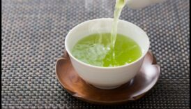 Morning Zen: Începe-ți ziua corect cu ceai verde rece cu gheață